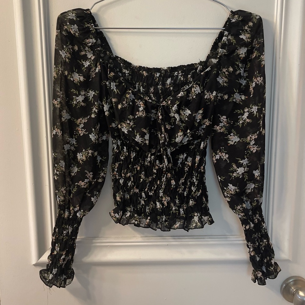 CUTE! See through Black Floral New XS